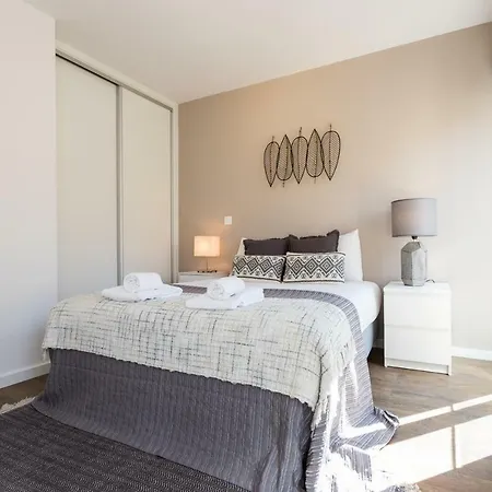 Alfama Lounge Three-bedroom W/ River View And Parking - By Lu Holidays Lisboa