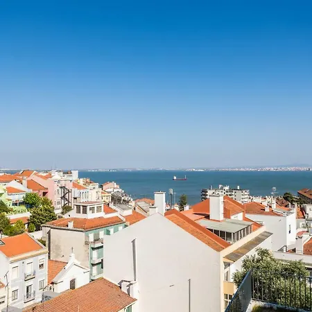 Alfama Lounge Three-bedroom W/ River View And Parking - By Lu Holidays Daire